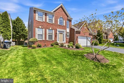15208 Santander Dr, GAINESVILLE, VA, 20155-1835 | Card Image