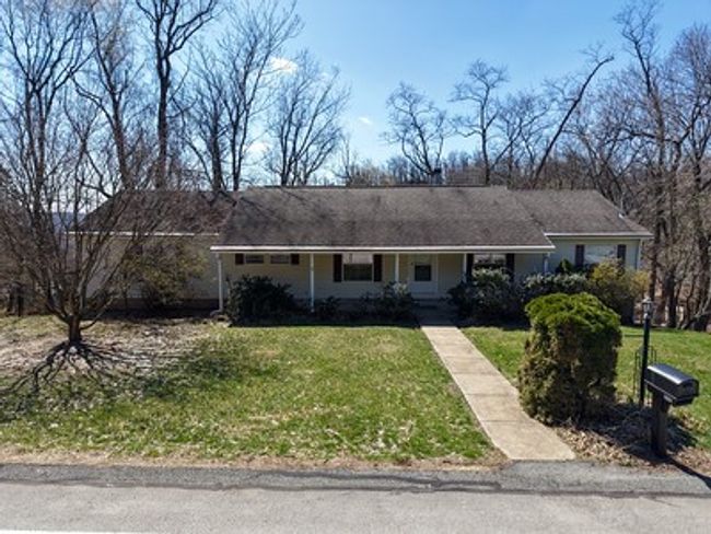 175 Curry St, House other with 3 bedrooms, 2 bathrooms and 2 parking in Turtle Creek PA | Image 32