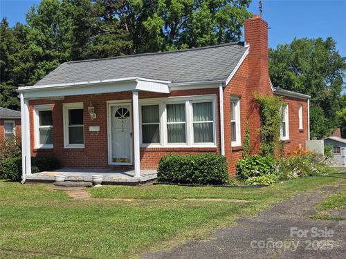 412 Ridge St, Stanley, NC, 28164-1546 | Card Image