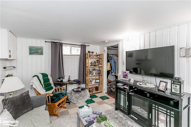 290 Barrie Rd, House other with 3 bedrooms, 2 bathrooms and 5 parking in Orillia ON | Image 39