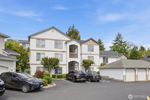 x202-727 114th St Sw, Everett, WA, 98204-5973 | Card Image