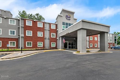 336 Henderson Chapel Road, Pigeon Forge, TN, 37863 | Card Image