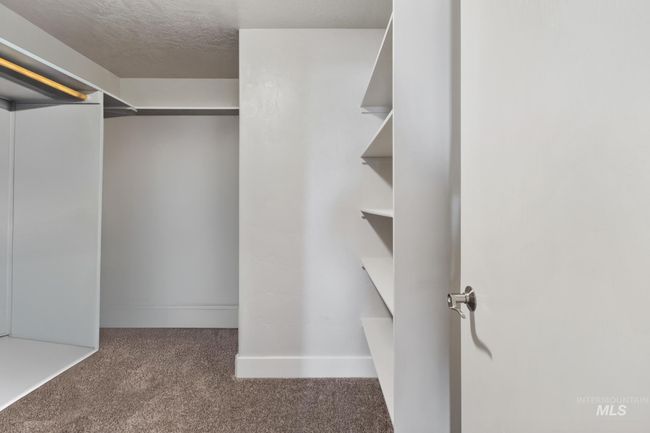 9248 Rolling Hills Ct, House other with 3 bedrooms, 2 bathrooms and 3 parking in Nampa ID | Image 32