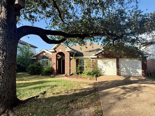 6106 Skahan Ln, Austin, TX, 78739-1630 | Card Image