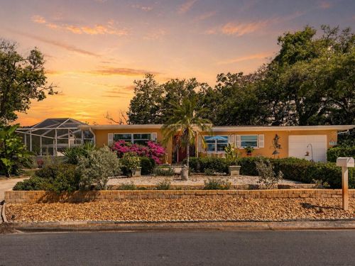 209 Westwinds Dr, PALM HARBOR, FL, 34683-1039 | Card Image