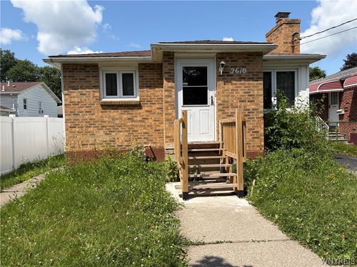 2610 Ferry Ave, Niagara Falls, NY, 14301-2546 | Card Image