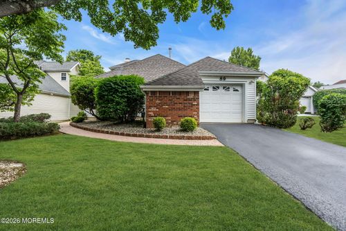 89 Almond Rd, Freehold, NJ, 07728-4125 | Card Image