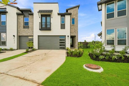 16710 Skylark Forest Dr, Cypress, TX, 77433-9824 | Card Image
