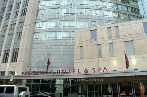 1215-200 Victoria Street, Toronto, ON, M5B1V8 | Card Image
