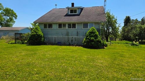2101 Mushroom Rd, Snover, MI, 48472-9342 | Card Image