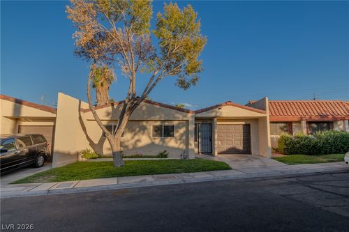 5676 Hobble Creek Dr, Las Vegas, NV, 89120-2376 | Card Image