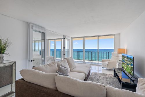 802-3456 S Ocean Blvd, Palm Beach, FL, 33480-5909 | Card Image
