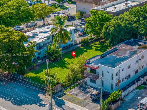1872 Nw 24th St, Miami, FL, 33142-7535 | Card Image