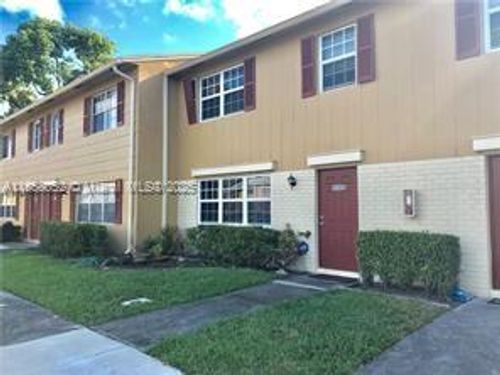 3-21-1824 Sw 81st Way, Davie, FL, 33324-4610 | Card Image
