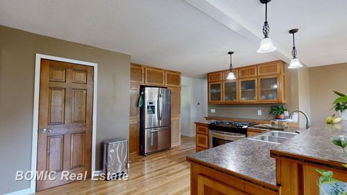 7720 Rookway Rd, Bridgeport, MI, 48722-9711 | Card Image