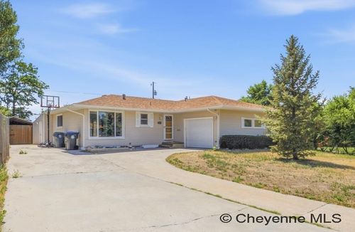 4413 E 7th St, Cheyenne, WY, 82001-0000 | Card Image