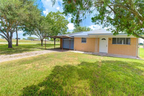 402 N 1st St, Beasley, TX, 77417-9472 | Card Image