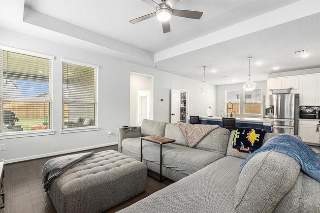 An open concept floor plan makes it perfect for entertaining family and friends! | Image 5