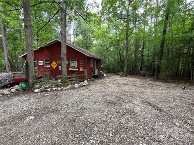 Front View of Cabin | Image 1