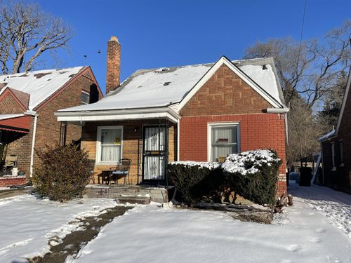 9352 Hartwell St, Detroit, MI, 48228-2536 | Card Image