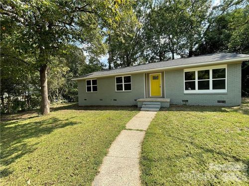 3826 Langley Rd, Charlotte, NC, 28215-3912 | Card Image