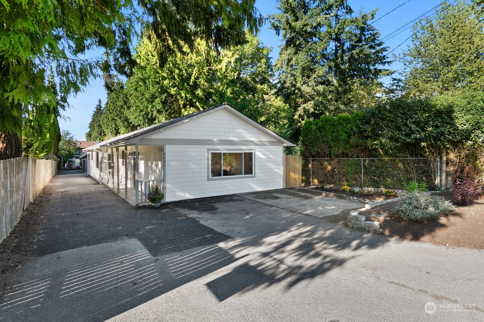 198th St, Seatac, WA 98188