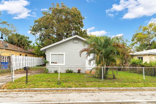 na-2828 Nw 7th St, Fort Lauderdale, FL, 33311-7634 | Card Image