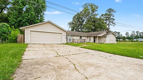 20333 Nightbird Trl, Crosby, TX, 77532-3523 | Card Image