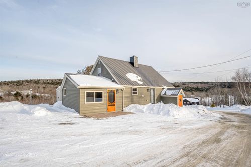 96 Smeltzer Rd, Upper Vaughan, NS, B0N2T0 | Card Image