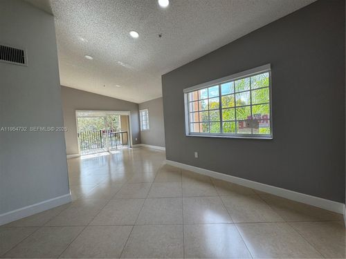 apt-307-2133 Renaissance Blvd, Miramar, FL, 33025-5688 | Card Image