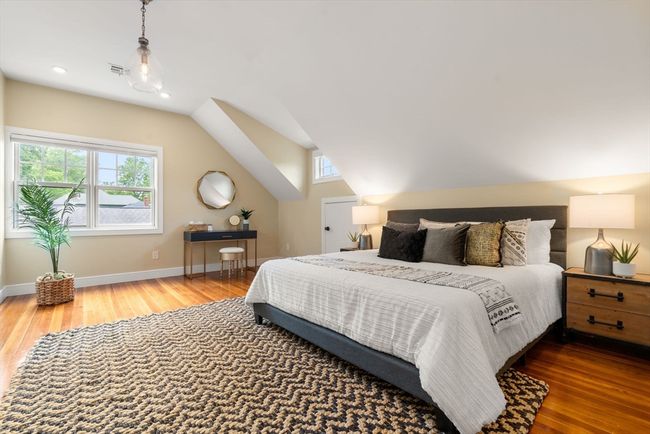 79-79 - 77 Central Ave, Condo with 4 bedrooms, 3 bathrooms and 2 parking in Newton MA | Image 17