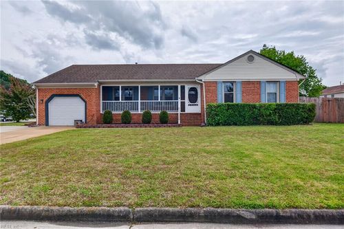 3232 White Cedar Dr, Chesapeake, VA, 23323-1054 | Card Image