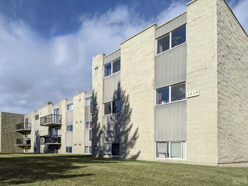 16-1619 Scenic Heights S, Lethbridge, AB, T1K1N4 | Card Image