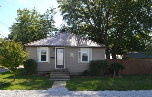 623 Locust St, Hope, IN, 47246-1520 | Card Image