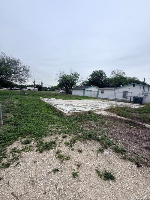 4939 Irma Ave, San Antonio, TX, 78237-2428 | Card Image