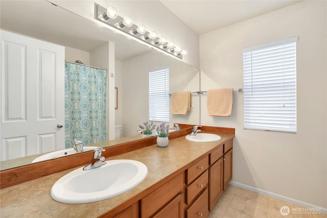 119 - 4810 S 215 Th St, Condo with 4 bedrooms, 3 bathrooms and null parking in Kent WA | Image 25