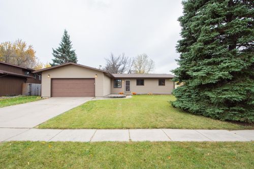 719 5th Ave W, West Fargo, ND, 58078-1501 | Card Image