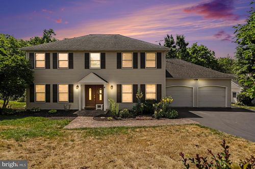4 Brookwood Dr, LITITZ, PA, 17543-9462 | Card Image