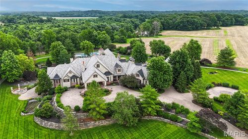 4 Slate River Way, Wentzville, MO, 63385-2211 | Card Image