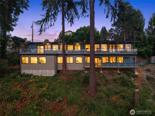 1-2003 82nd Ave Se, Mercer Island, WA, 98040-2217 | Card Image