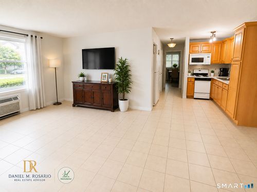101-265 Burritt St, New Britain, CT, 06053-4028 | Card Image