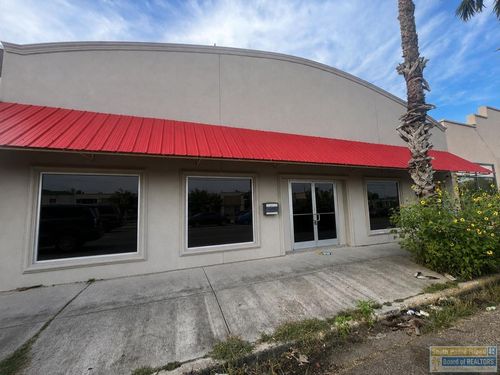618 Van Buren Ave., Harlingen, TX, 78550 | Card Image