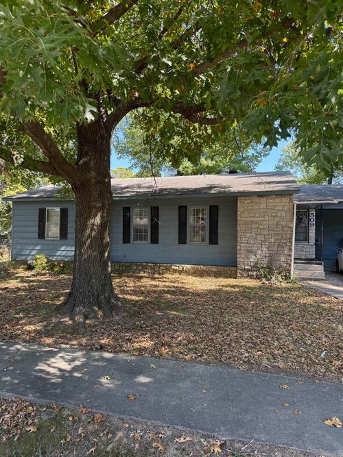 508 N 8th St, Paragould, AR, 72450-3518 | Card Image