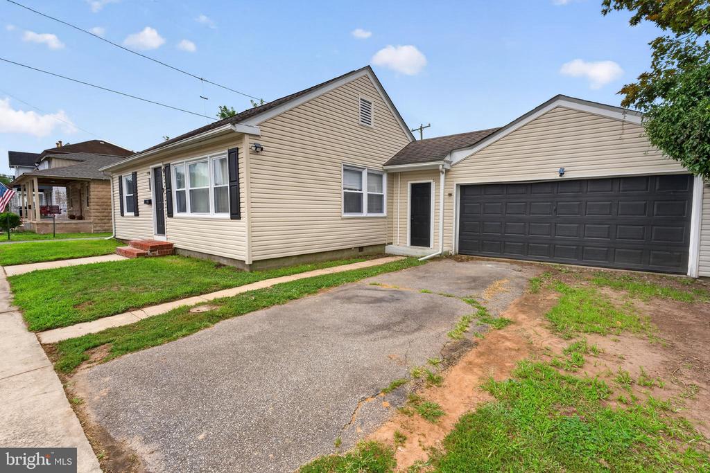 Residential in HARRINGTON 4