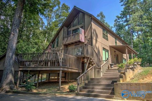 453 Cherokee Rd, Scottsboro, AL, 35769-3239 | Card Image