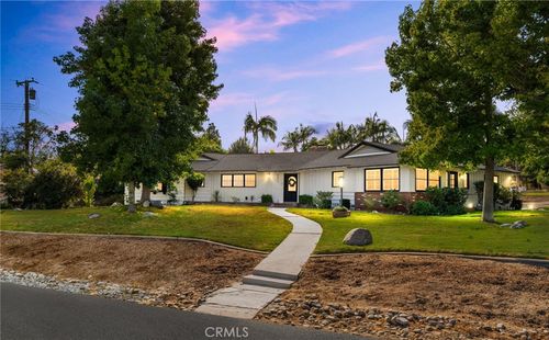 5371 Grandview Ave, Yorba Linda, CA, 92886-4220 | Card Image