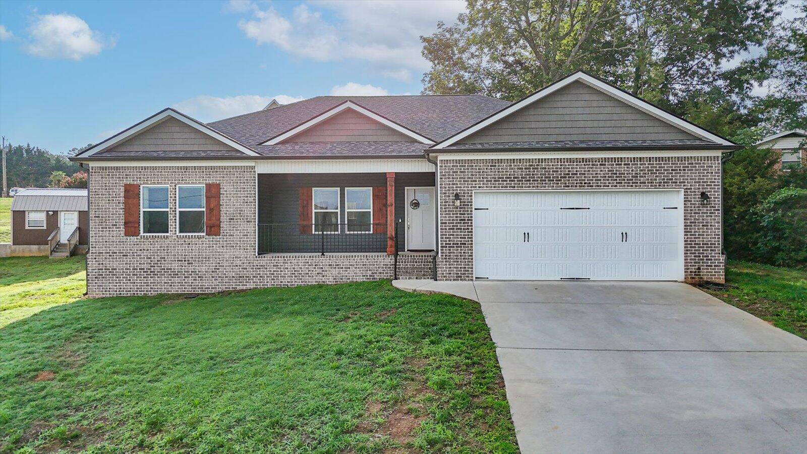 Donna Lee Dr, Fort Oglethorpe, GA 30742