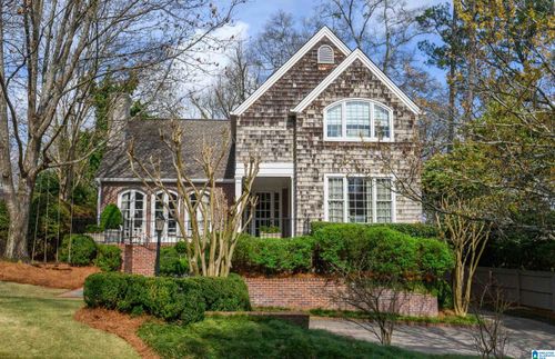 49 W Montcrest Dr, Mountain Brk, AL, 35213-3034 | Card Image