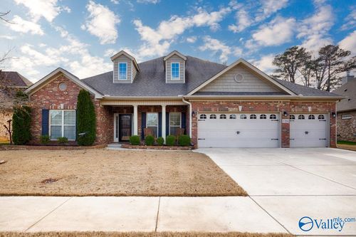 7214 Avonwood Ln Se, Owens Cross Roads, AL, 35763-8100 | Card Image