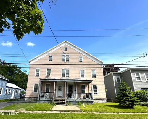 71 Walnut St, Canajoharie, NY, 13317-1365 | Card Image